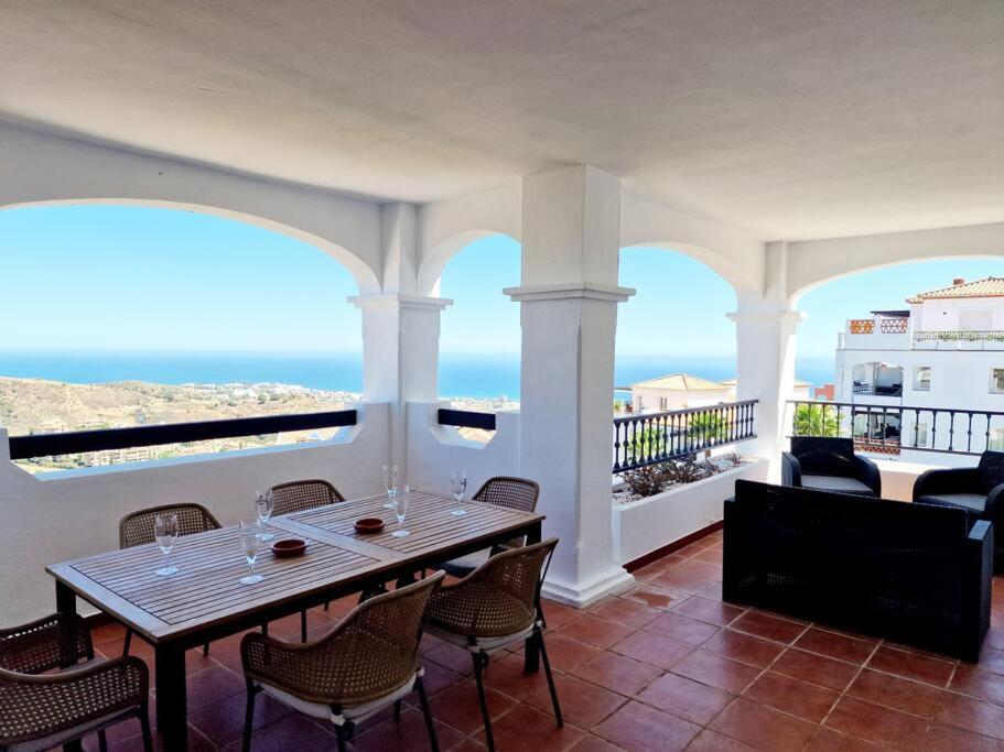Las Palmeras Seaviews Mijas Exteriér fotografie